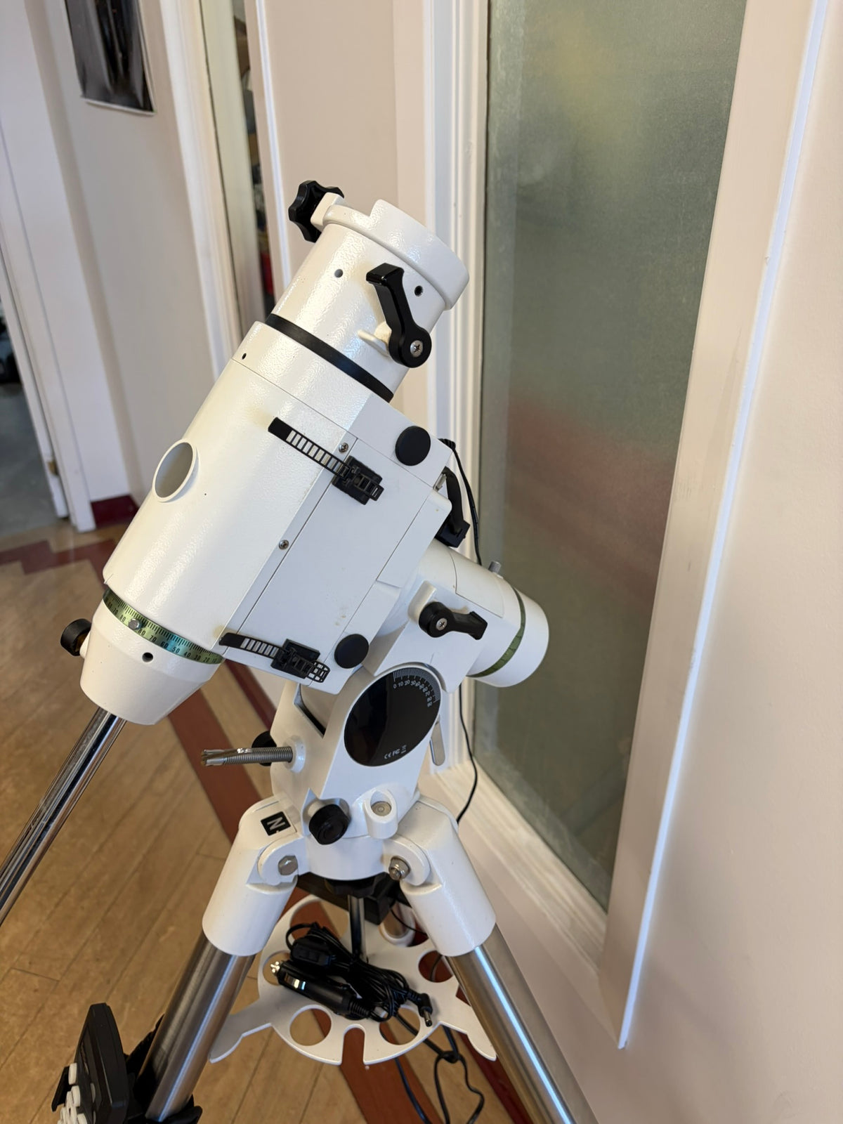Sky-Watcher HEQ5 Pro SynScan GoTo Mount – Used (Very Good)