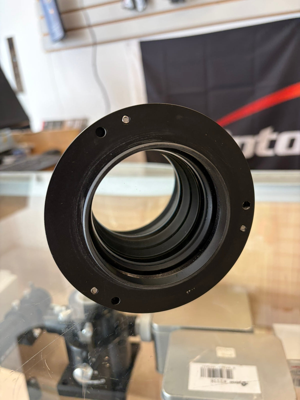 Stellarvue SFFR-75-102T 0.75x Reducer-Flattener for SVX102T – Used (Excellent)