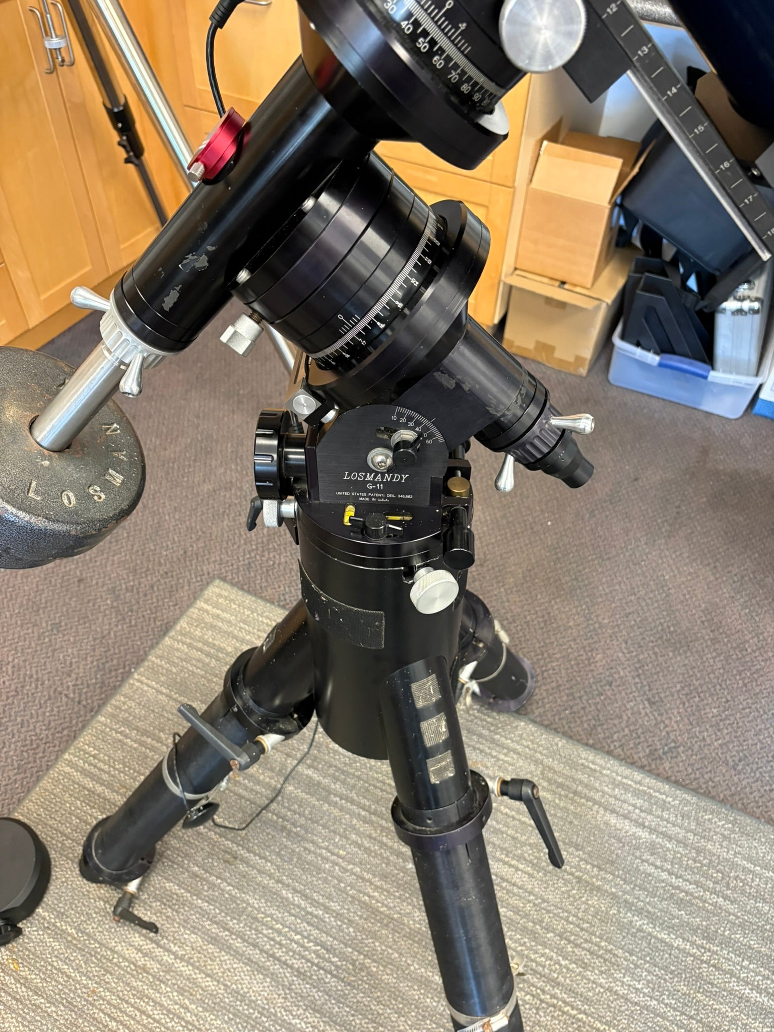 Losmandy G11 Mount (Gemini II, Heavily Upgraded) with HD Tripod – Used (Very Good)
