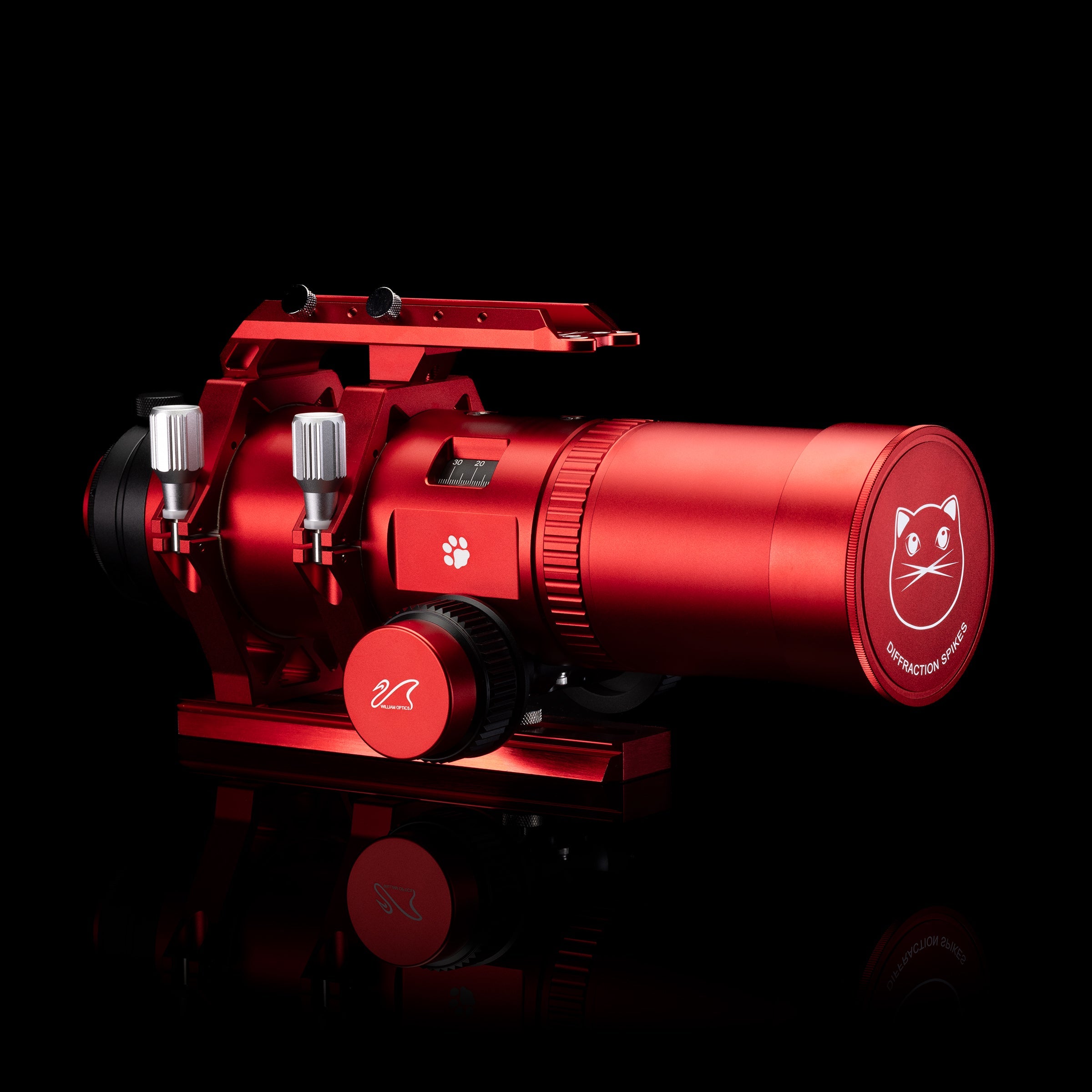 William Optics Cat 61 WIFD 61mm f/4.9 Petzval astrograph for wide-field astrophotography