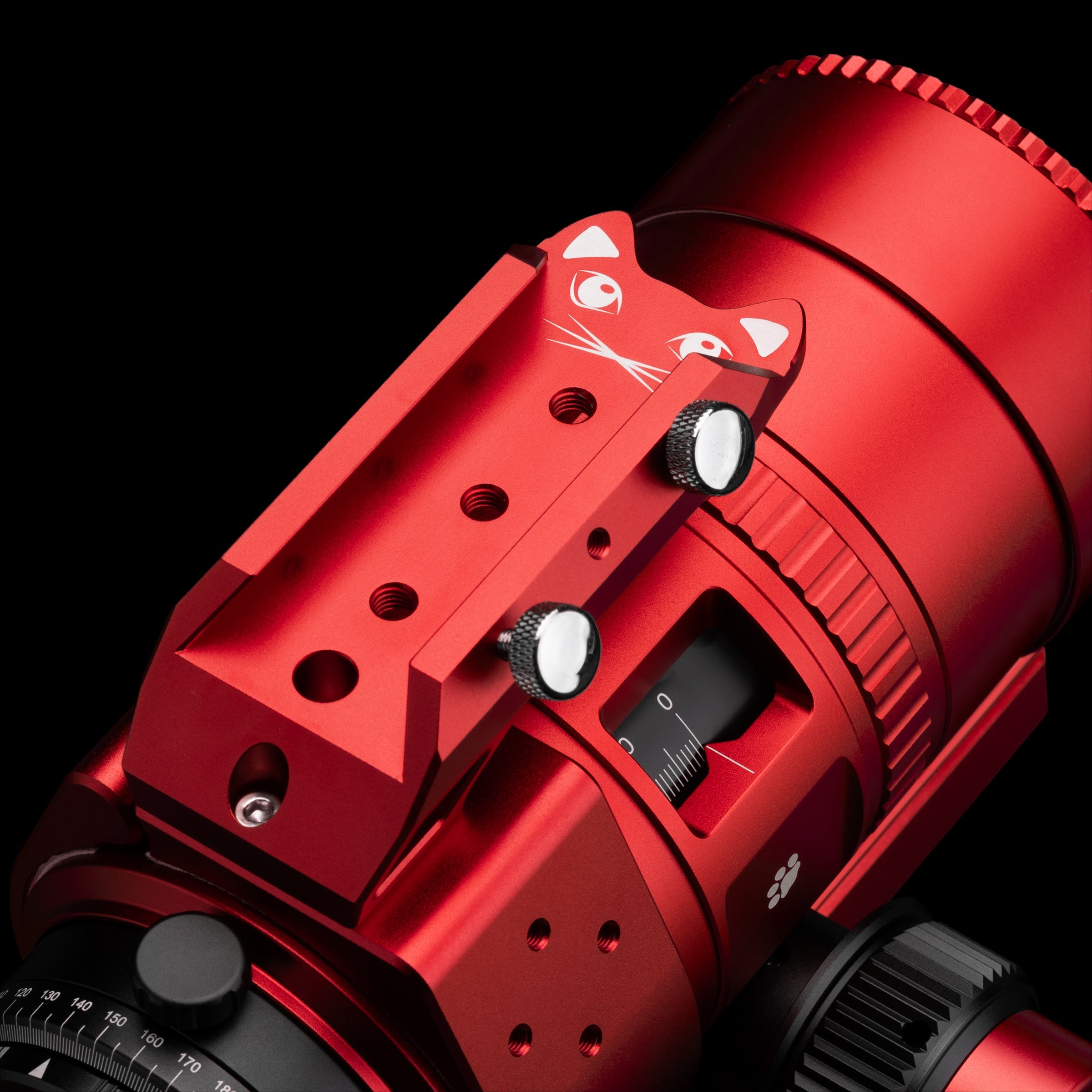 William Optics MiniCat 51 WIFD handle and focuser detail