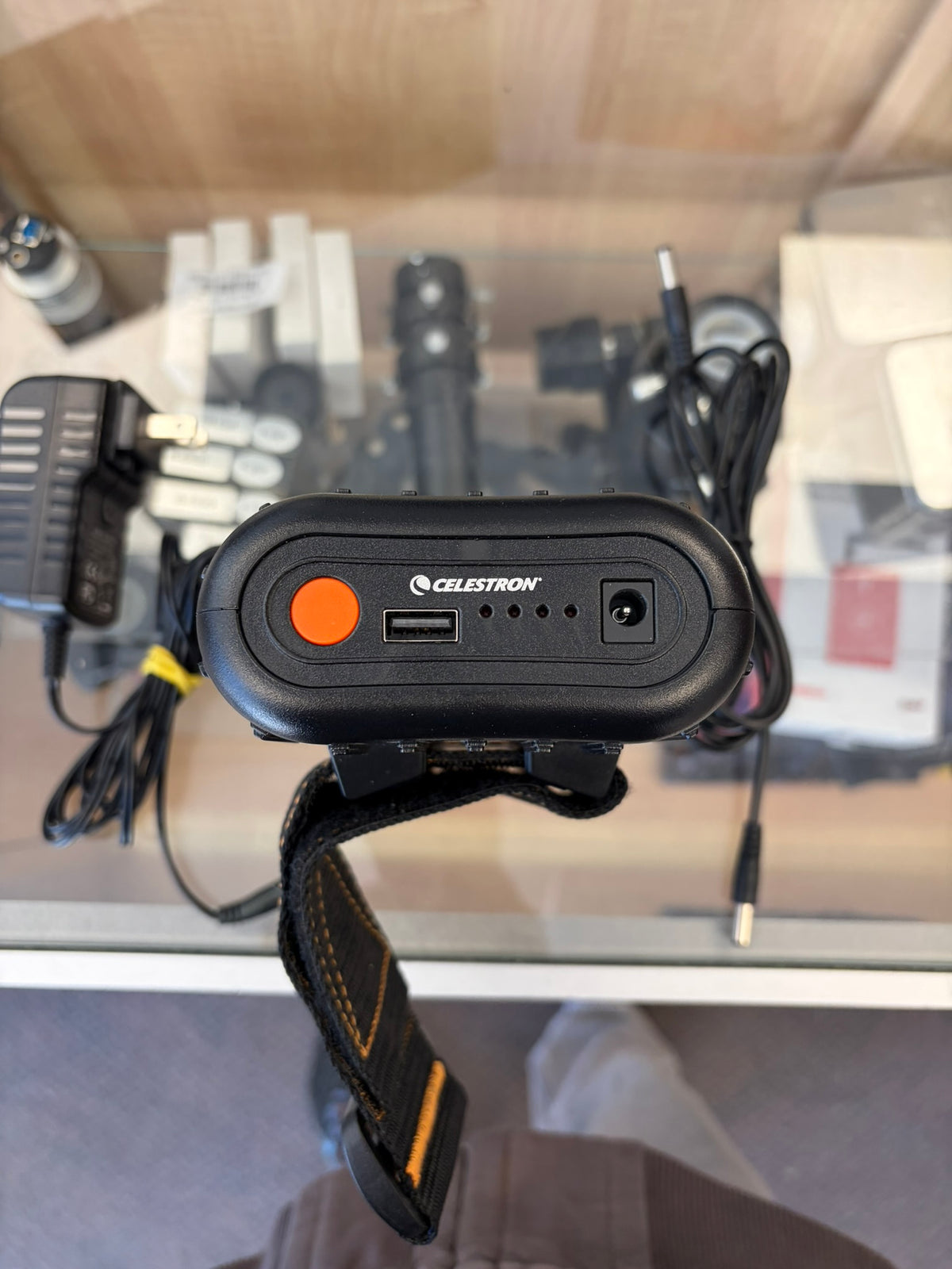 Celestron PowerTank Lithium LT 73Wh – Used (Very Good)