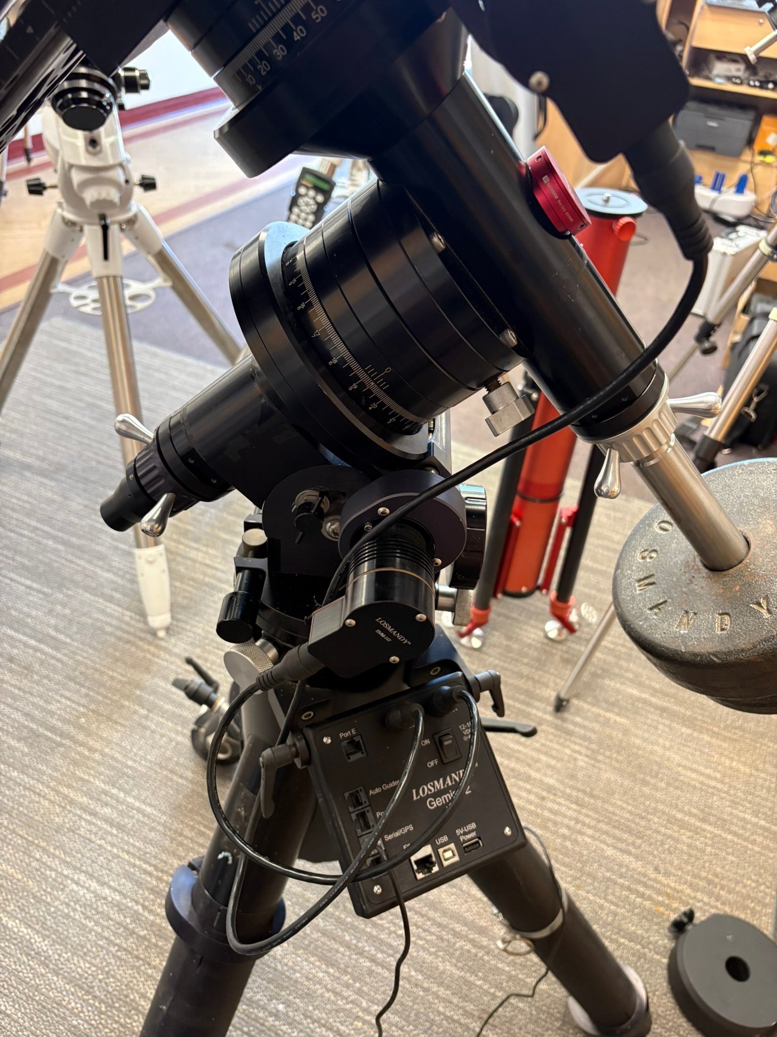Losmandy G11 Mount (Gemini II, Heavily Upgraded) with HD Tripod – Used (Very Good)