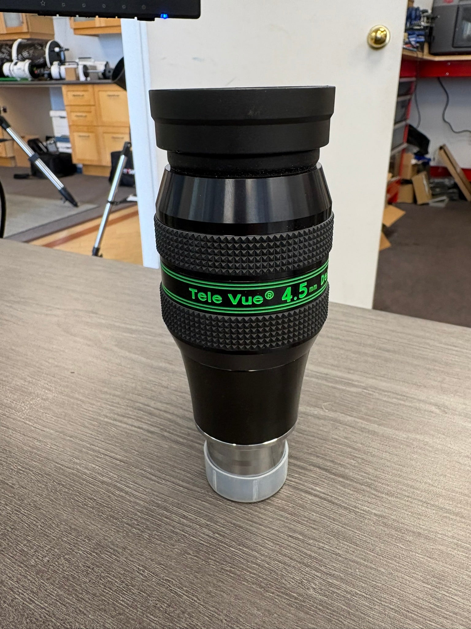 Tele Vue Delos 4.5mm 72° Eyepiece (1.25") – Used