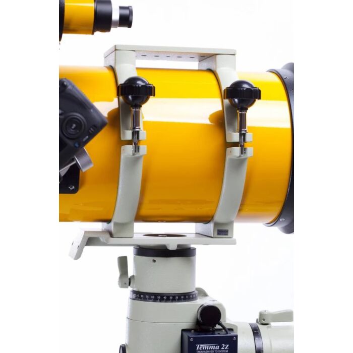 Takahashi double ring tube holder for the Epsilon E-180ED astrograph for fast wide-field deep-sky imaging