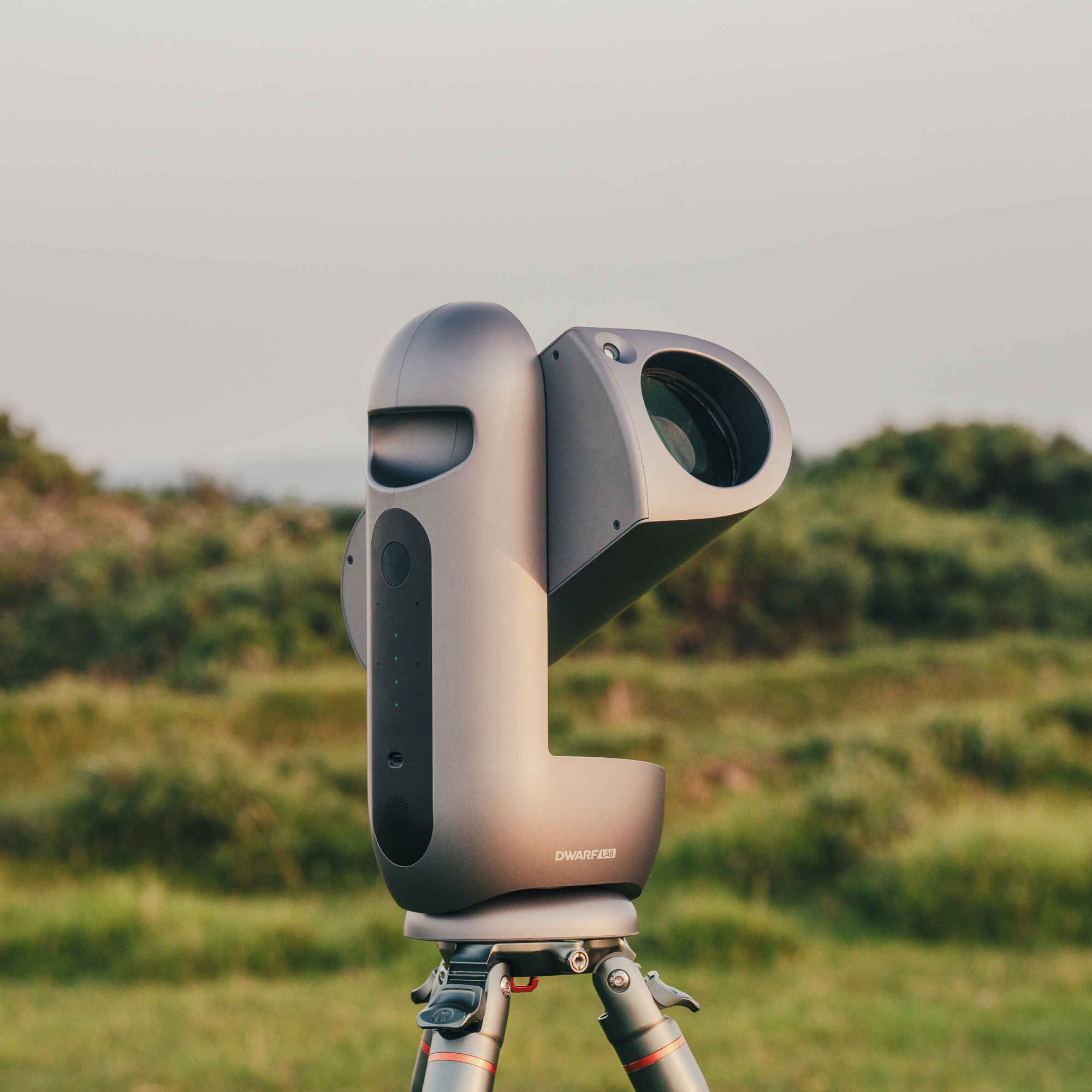 DWARFLAB DRACO smart telescope product view for portable astrophotography setups