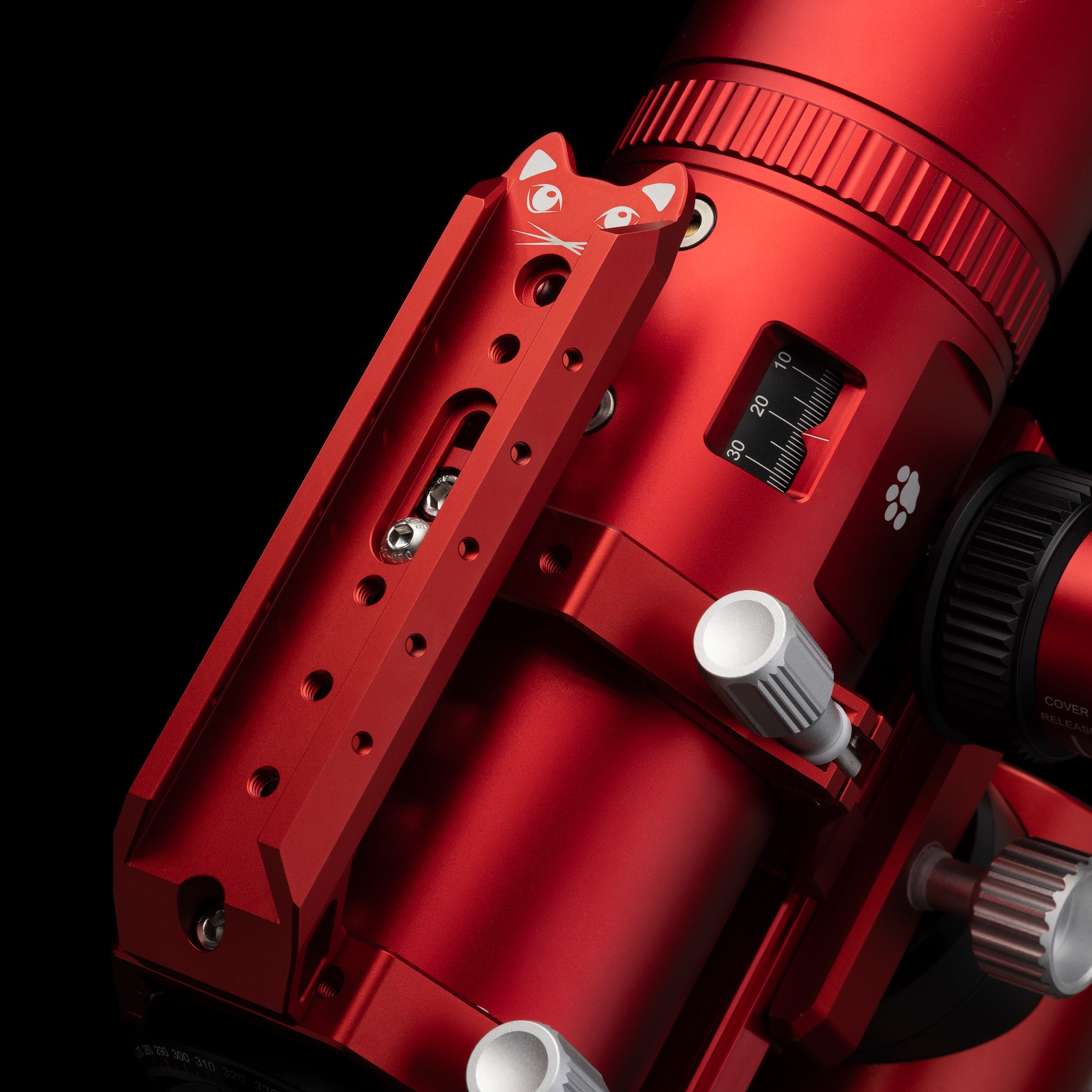William Optics Cat 61 WIFD detail view of WIFD focuser